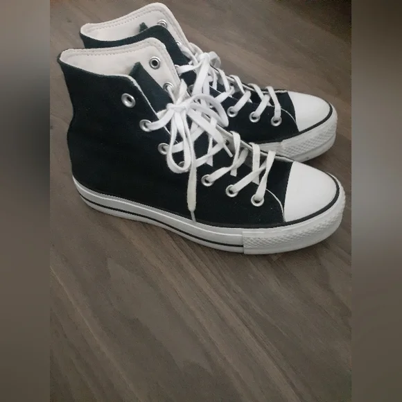 Converse Lift Platform High-Tops - Picture 3 of 10